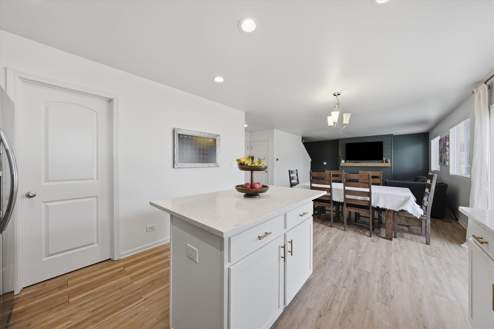 6013 Autumn Oaks Drive Property Photo 12