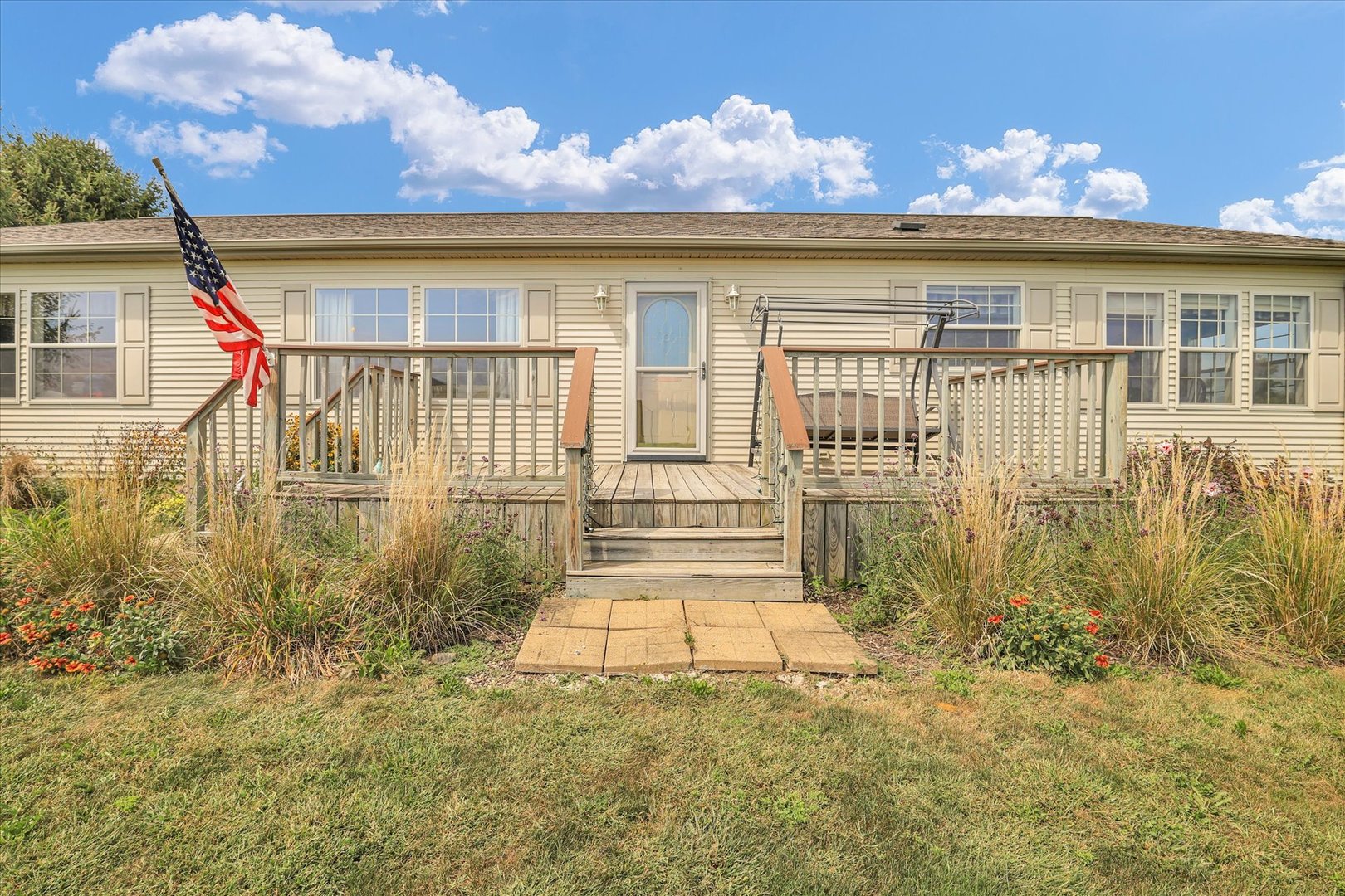 2369 E 2350 North Road Property Photo 6