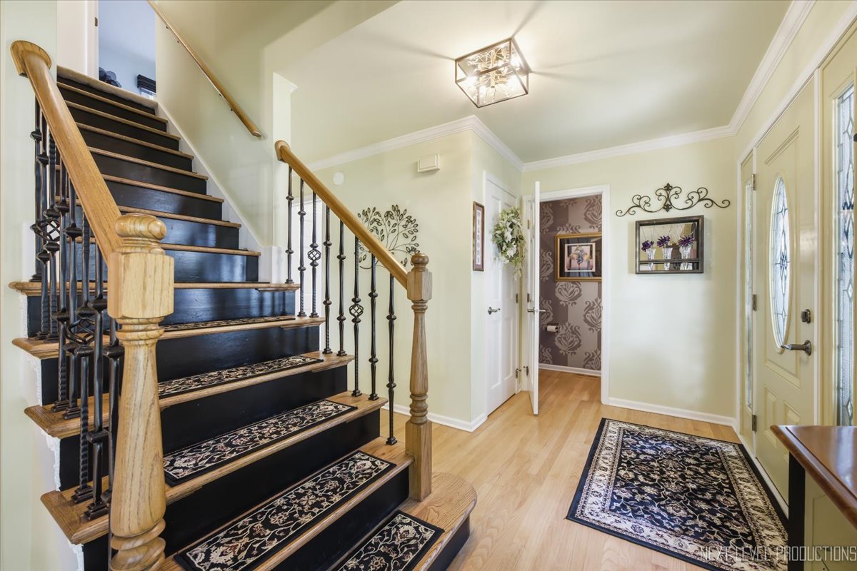1129 Sunnybrook Drive Property Photo 4