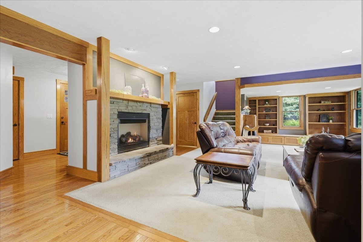 705 E Newton Street Property Photo 23