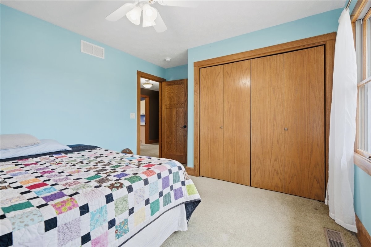705 E Newton Street Property Photo 50