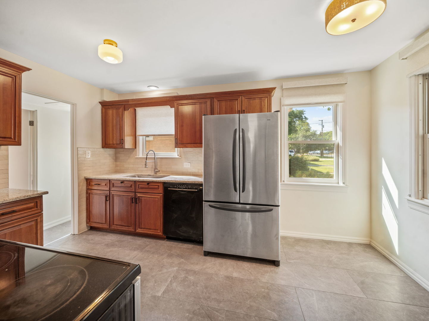 361 Bryant Avenue Property Photo 3