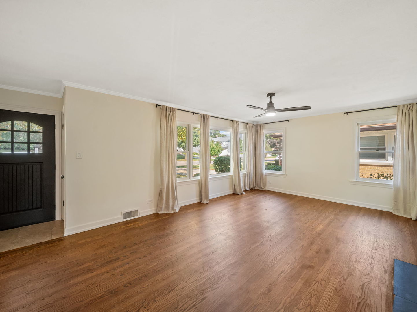 361 Bryant Avenue Property Photo 7