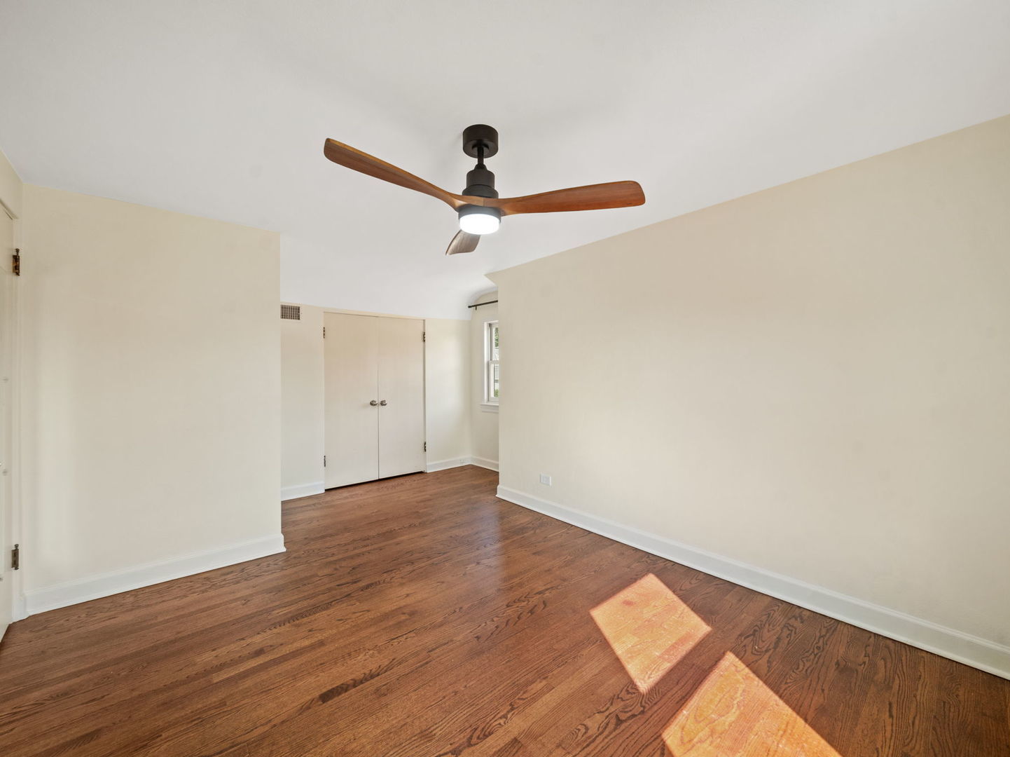 361 Bryant Avenue Property Photo 13