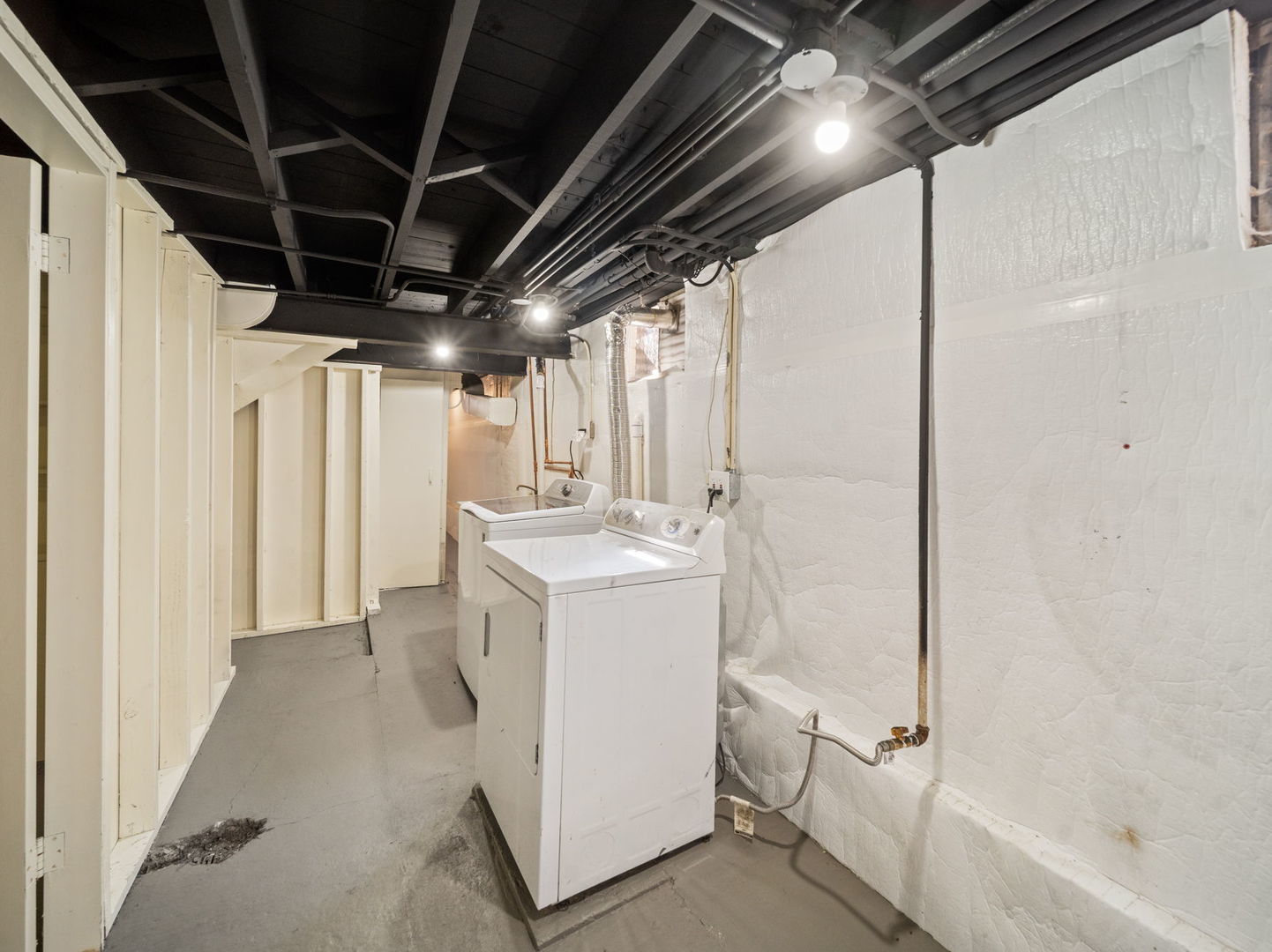 361 Bryant Avenue Property Photo 19