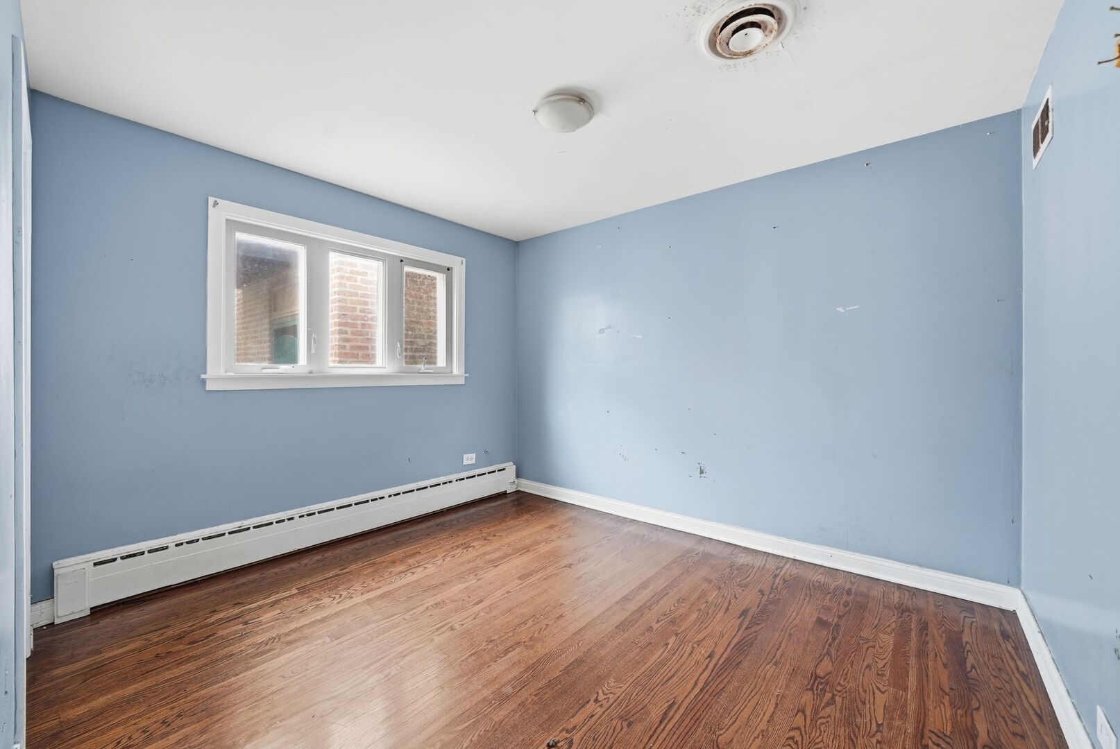 6506 S Keating Avenue Property Photo 15