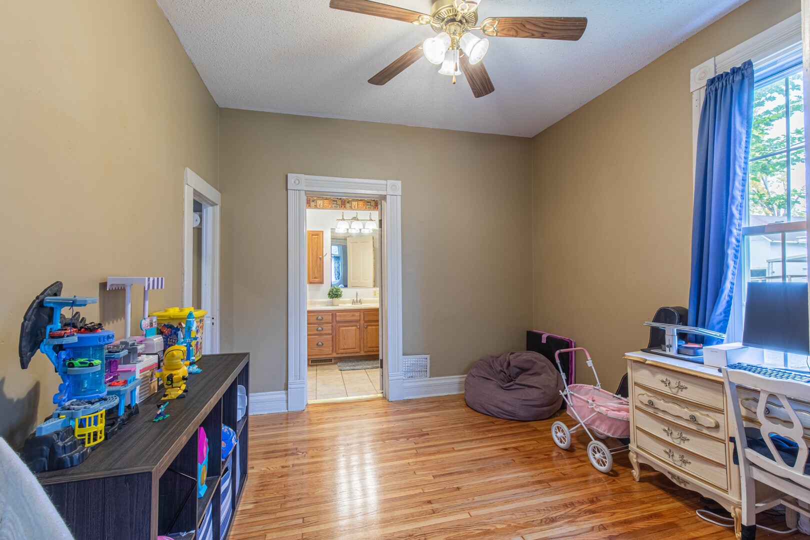 628 N Euclid Avenue Property Photo 11