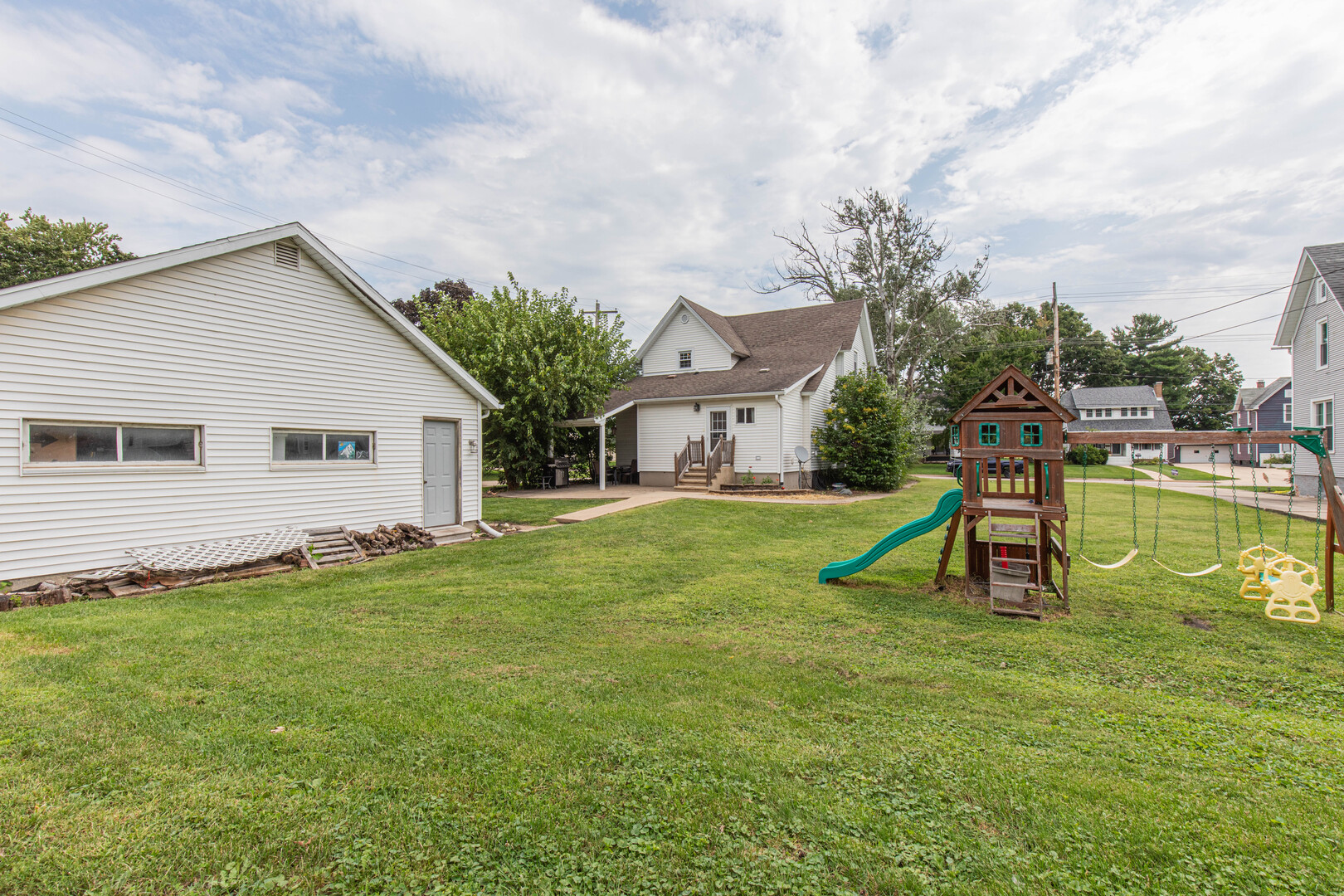 628 N Euclid Avenue Property Photo 19