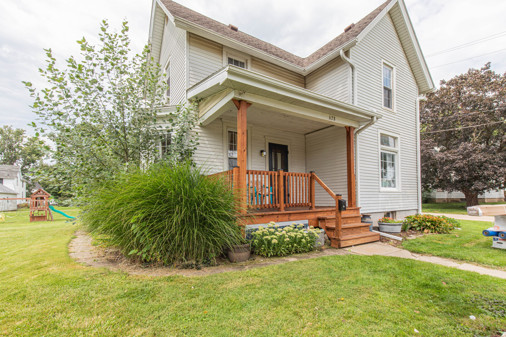 628 N Euclid Avenue Property Photo 21