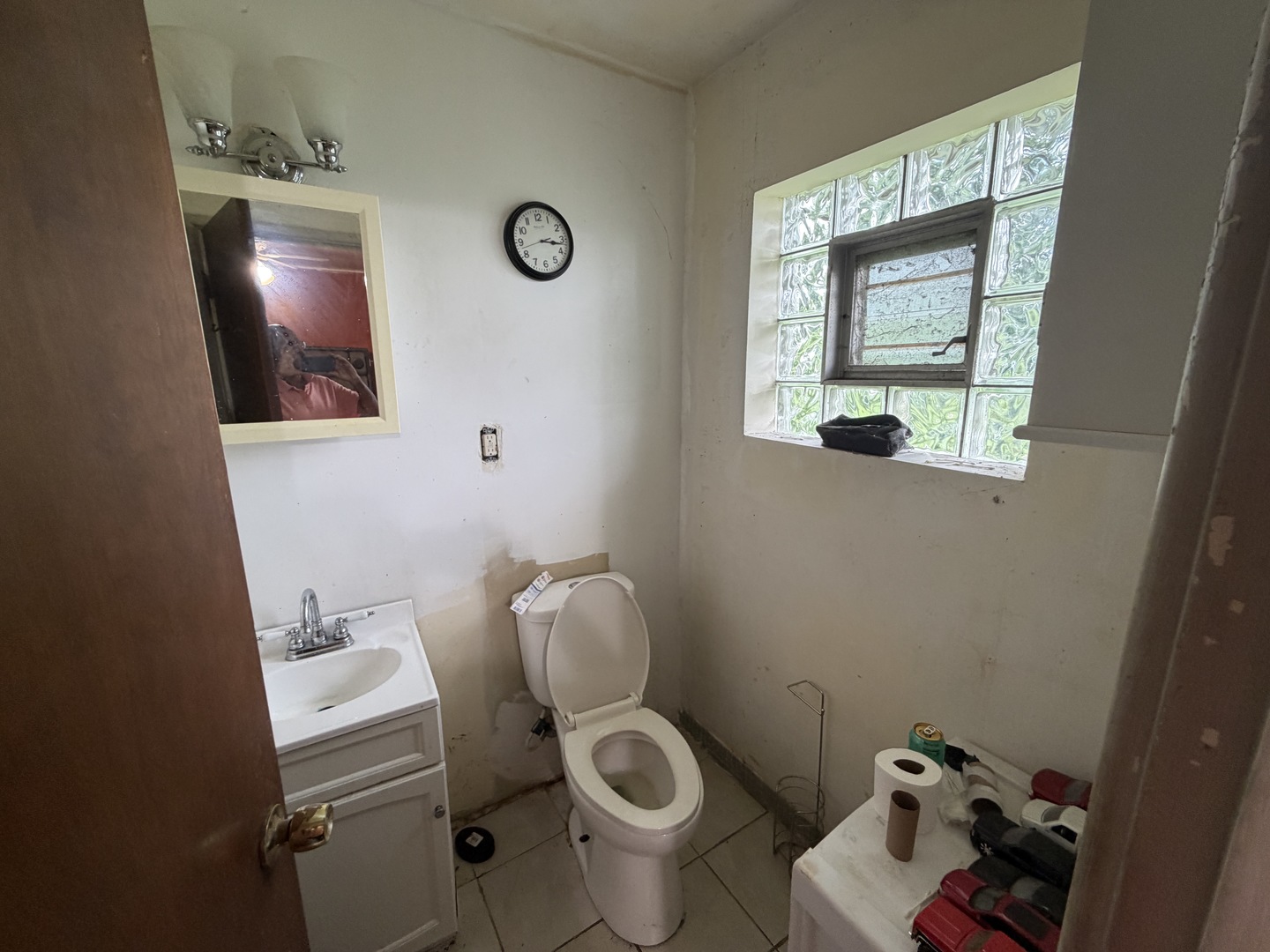 608 Ann Lane Property Photo 5