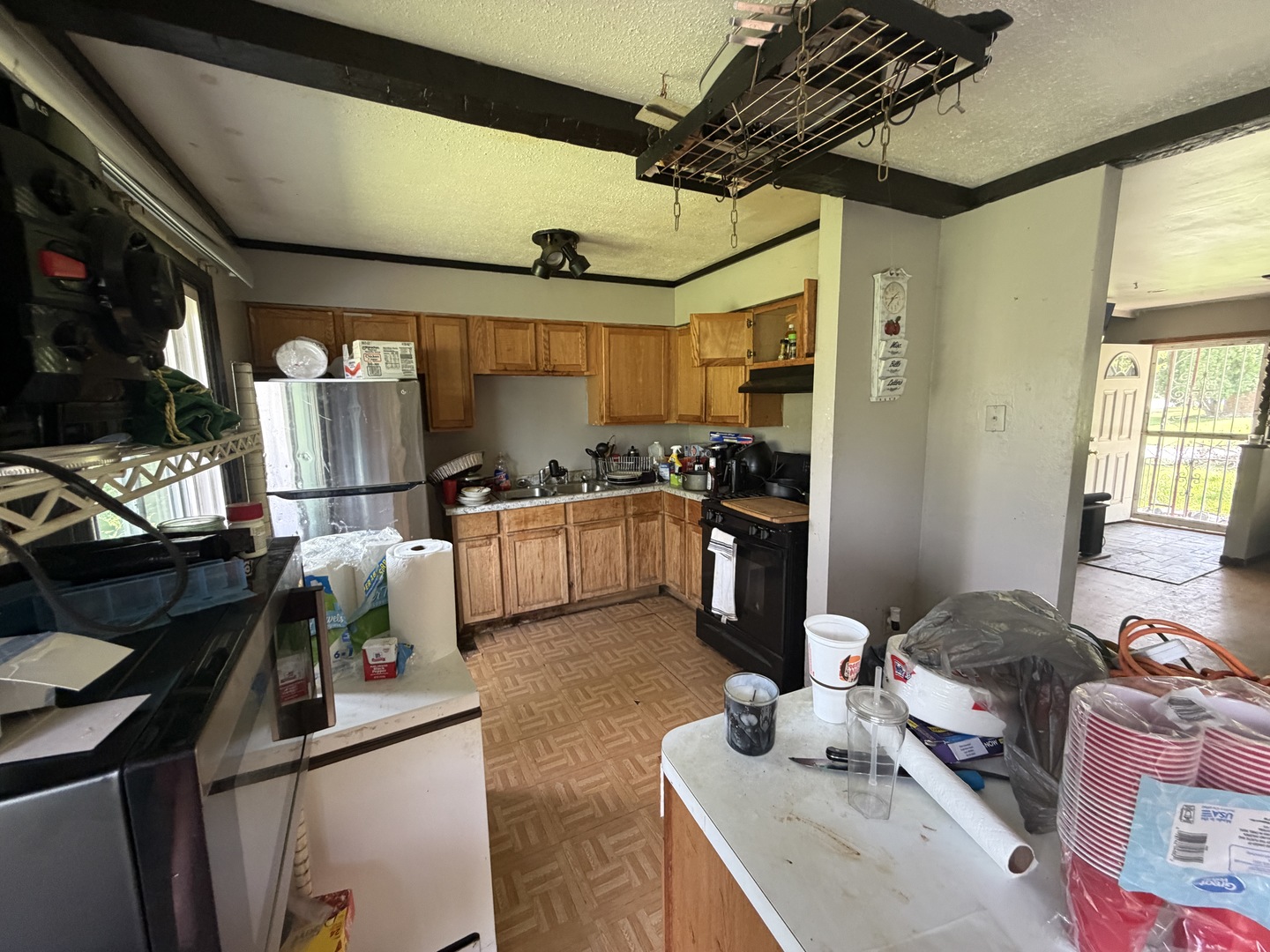 608 Ann Lane Property Photo 6
