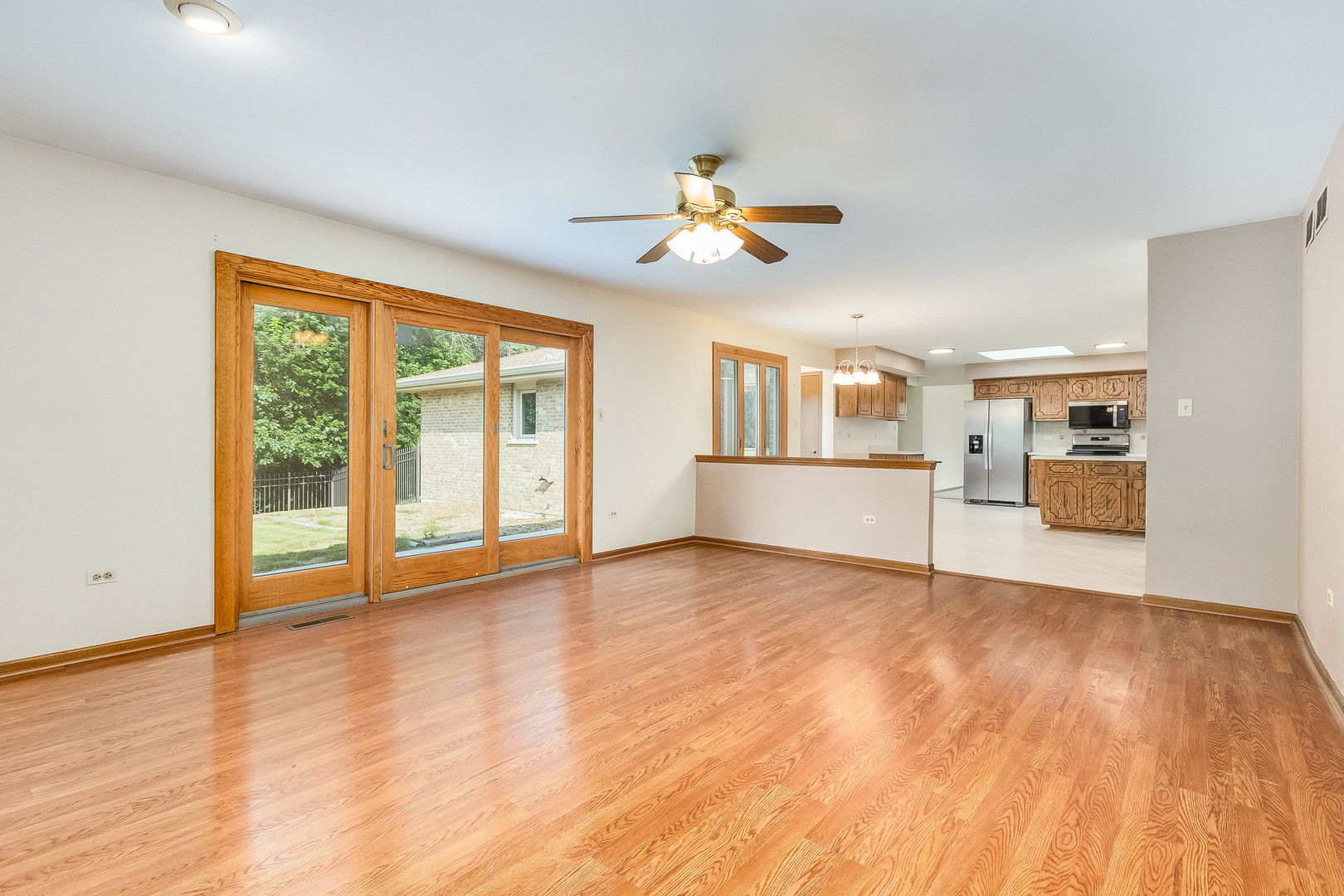 11687 Valley Brook Drive Property Photo 10