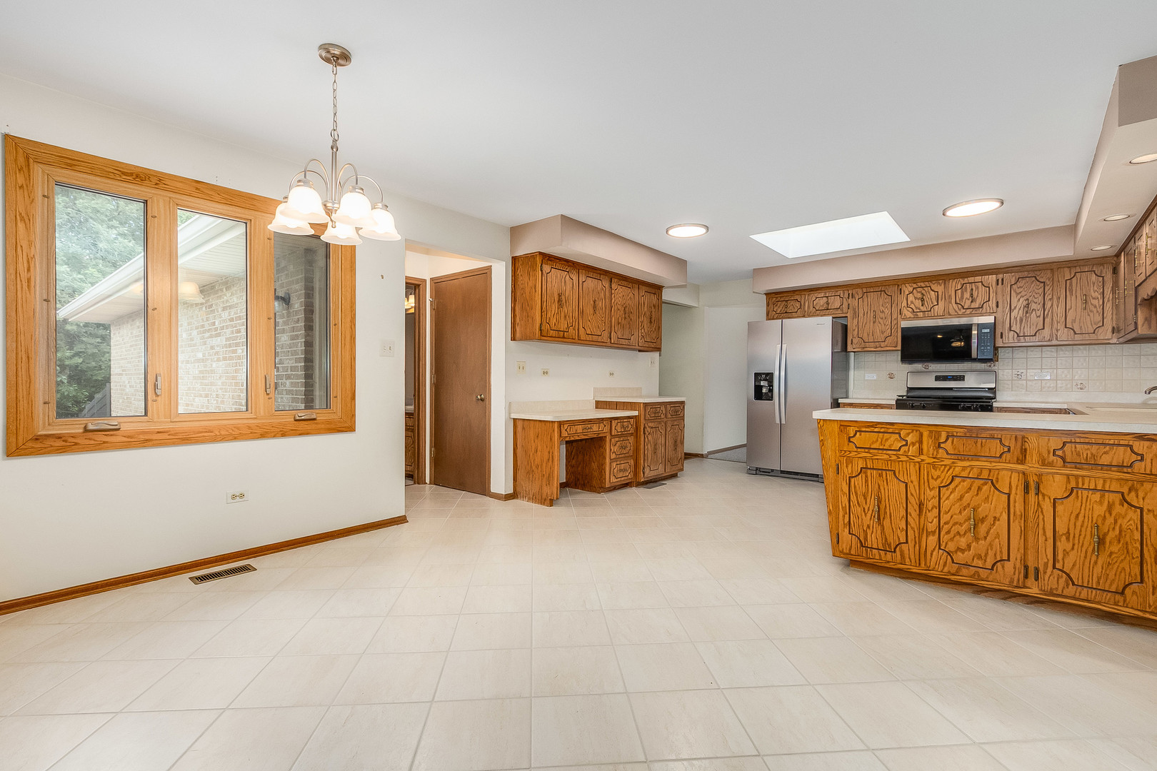 11687 Valley Brook Drive Property Photo 16