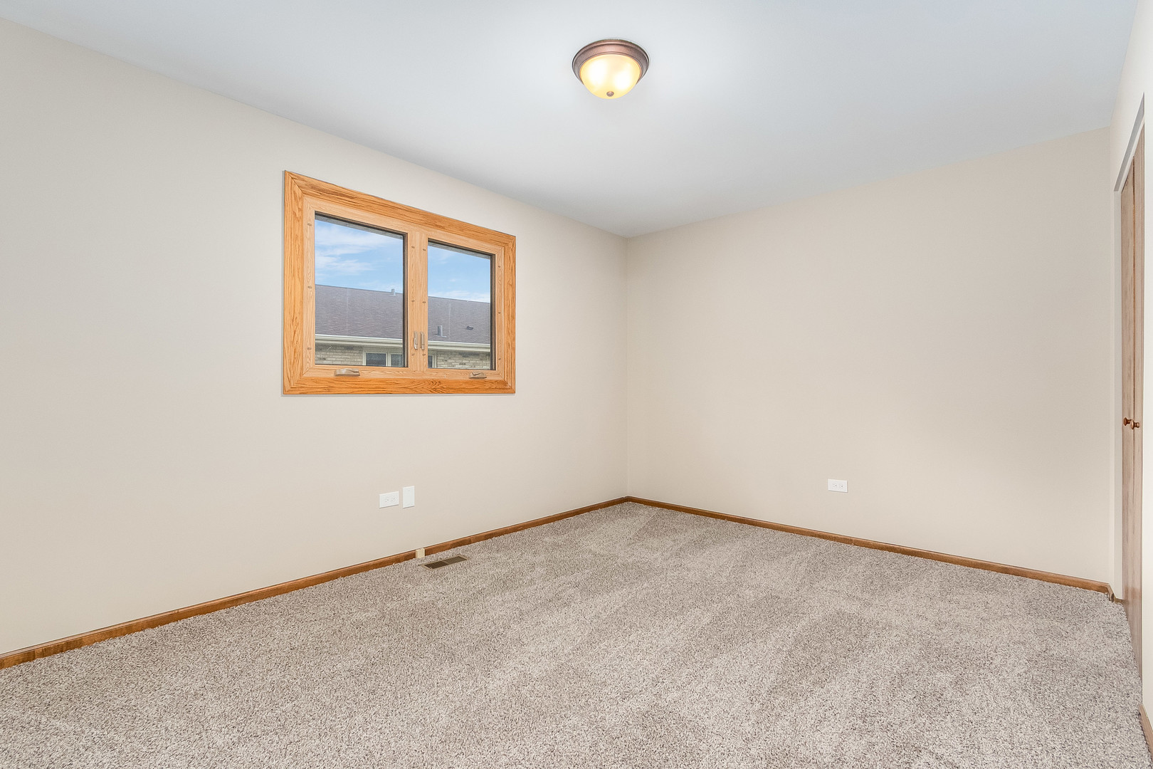 11687 Valley Brook Drive Property Photo 19
