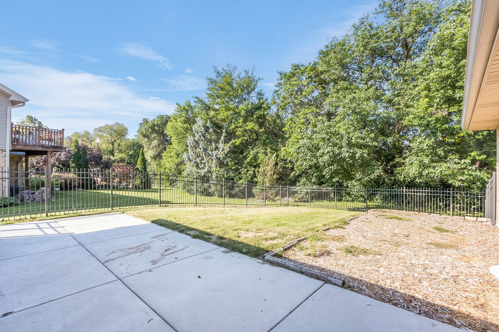 11687 Valley Brook Drive Property Photo 27