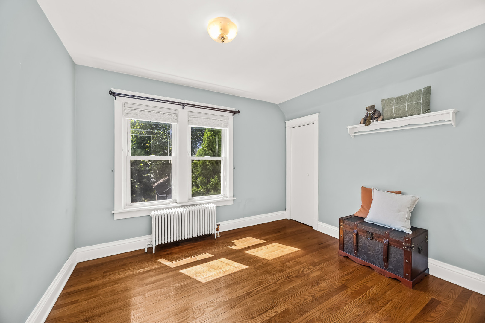 718 North Street Property Photo 18