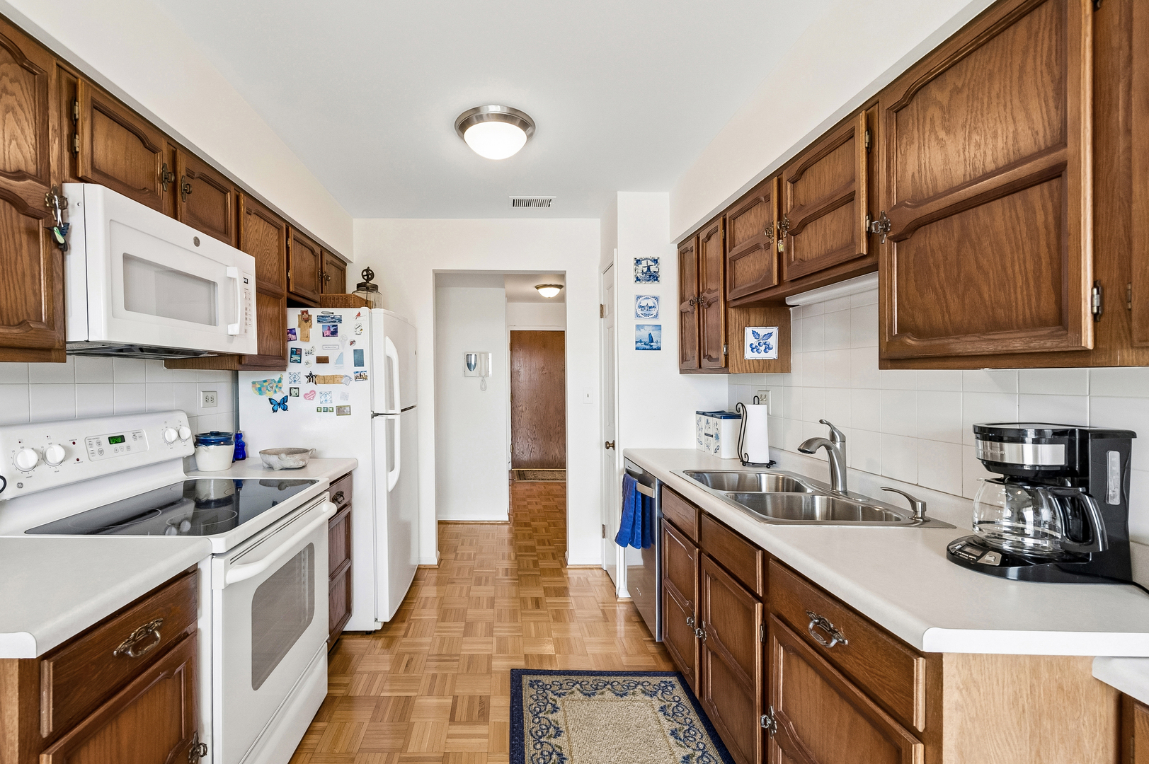 5200 Oakton Street 408 Property Photo 10