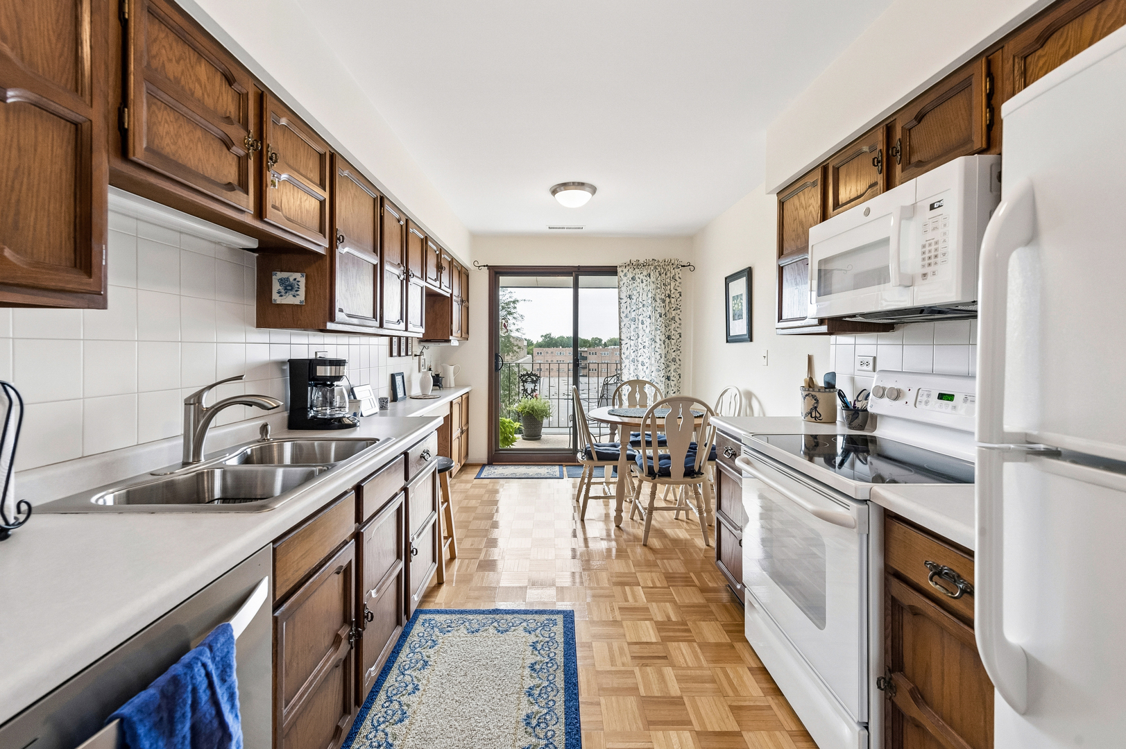 5200 Oakton Street 408 Property Photo 11