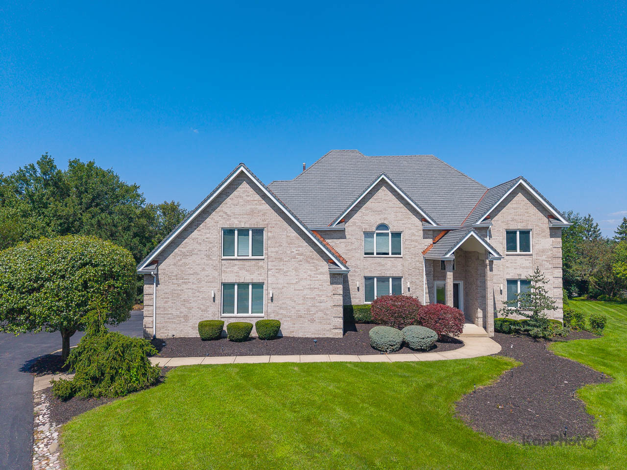 15120 Alpine Drive Property Photo 1