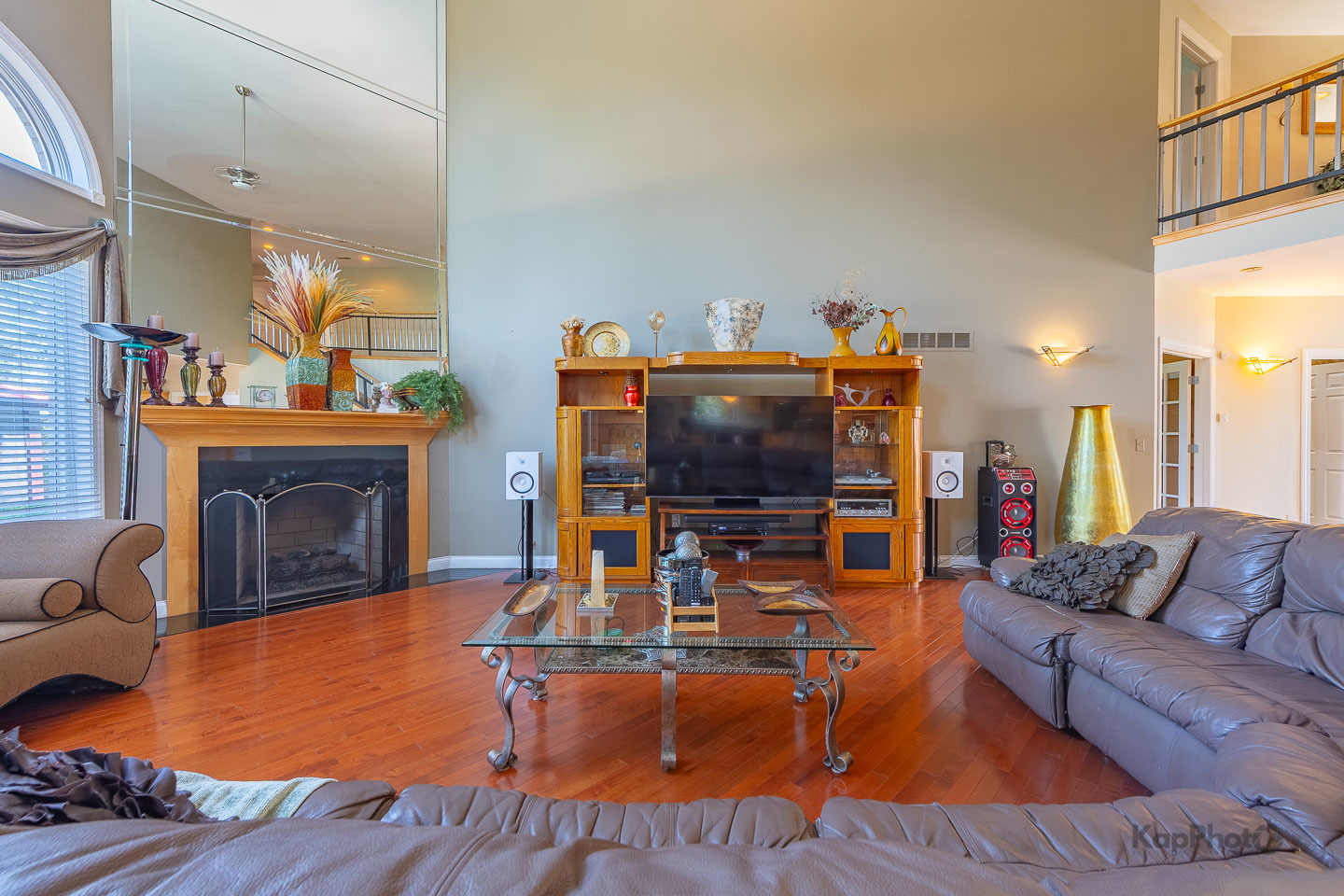 15120 Alpine Drive Property Photo 5