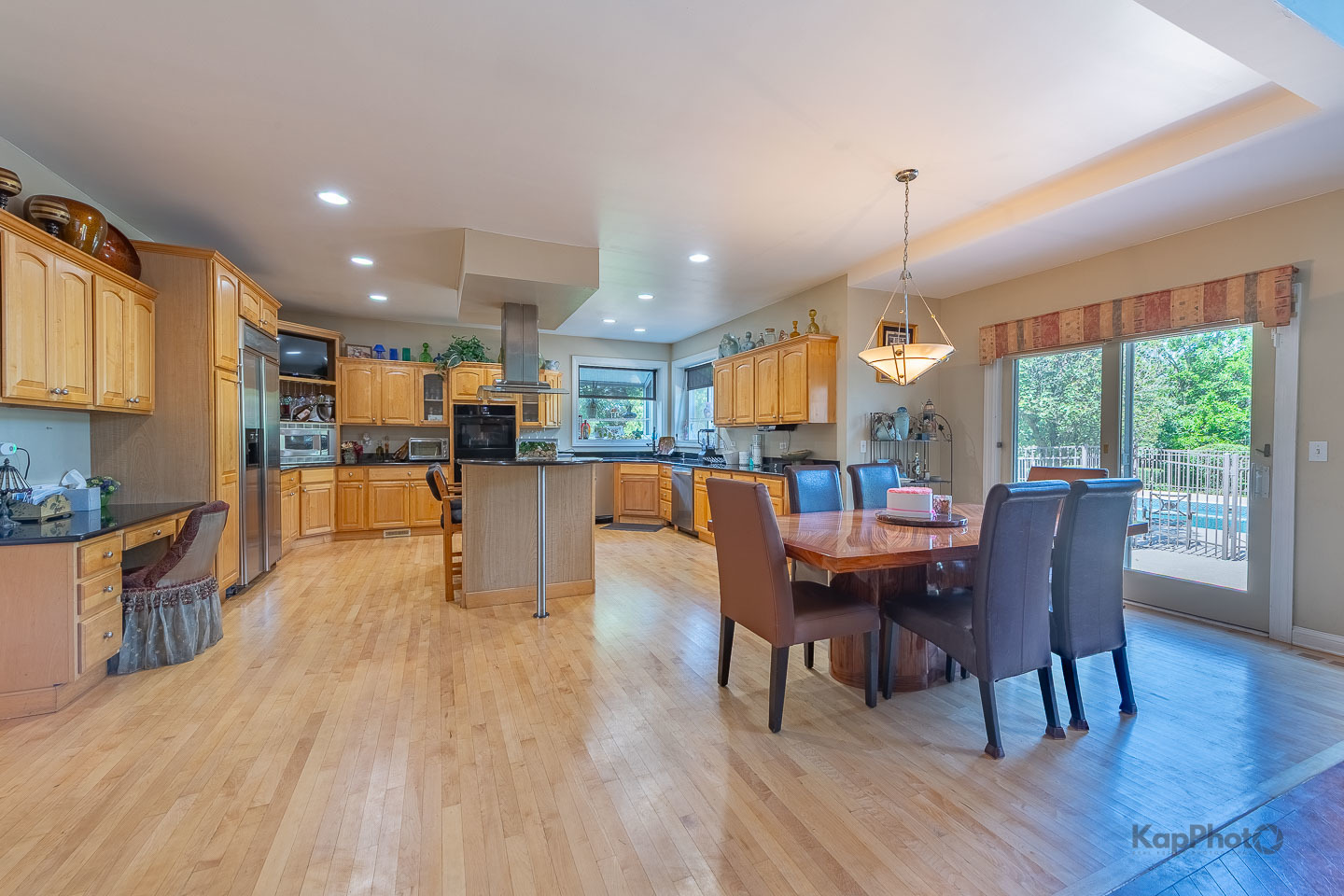 15120 Alpine Drive Property Photo 11