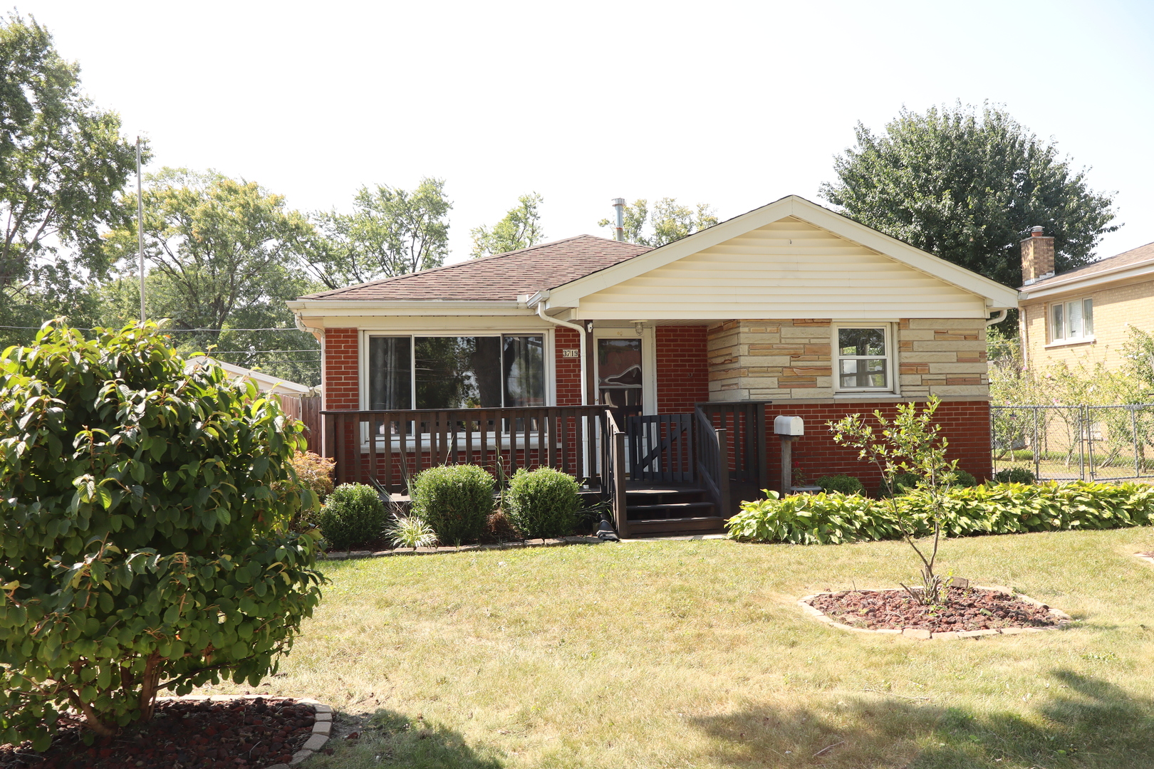 3719 153rd Street Property Photo 1