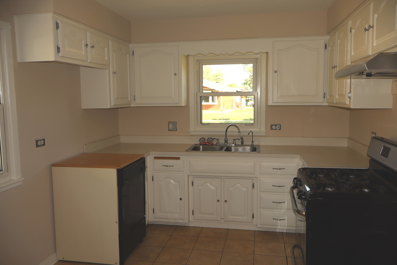 3719 153rd Street Property Photo 11