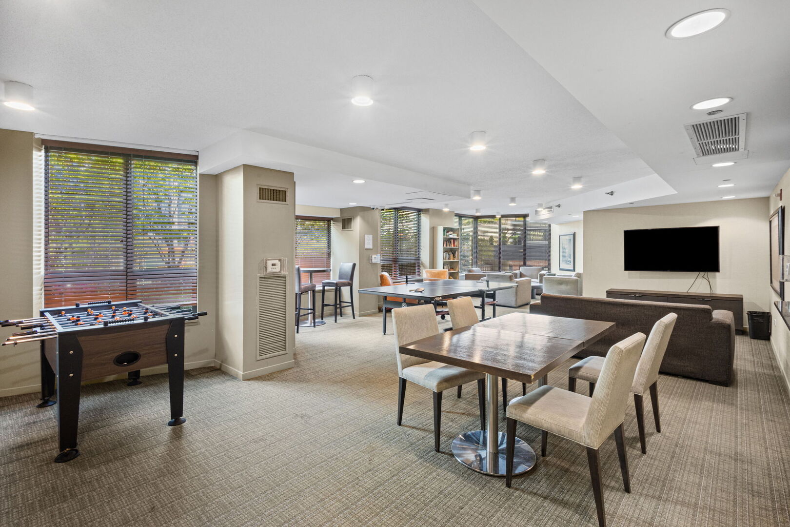 400 N La Salle Drive 1103 Property Photo 15