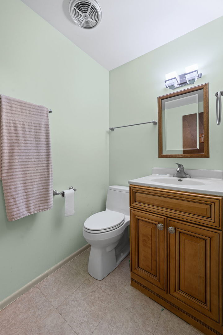 1024 Yorkshire Drive Property Photo 19