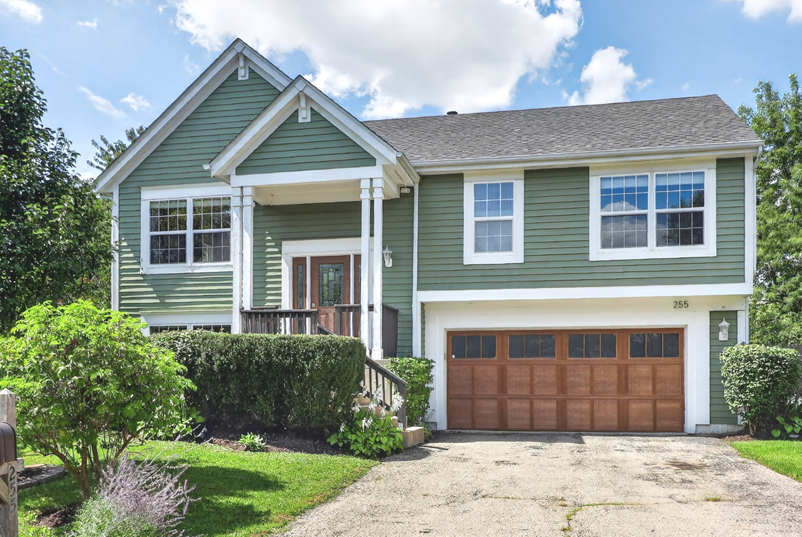 255 Penny Lane