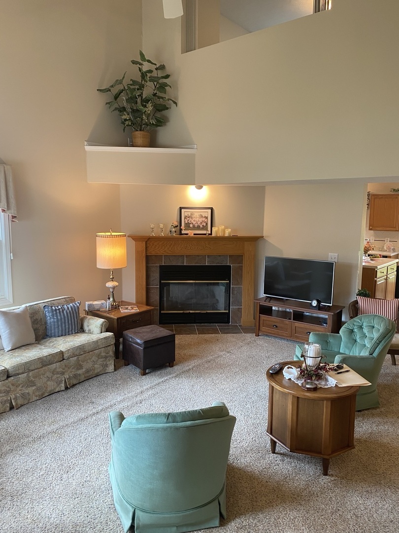 19 Crystal Court Property Photo 5