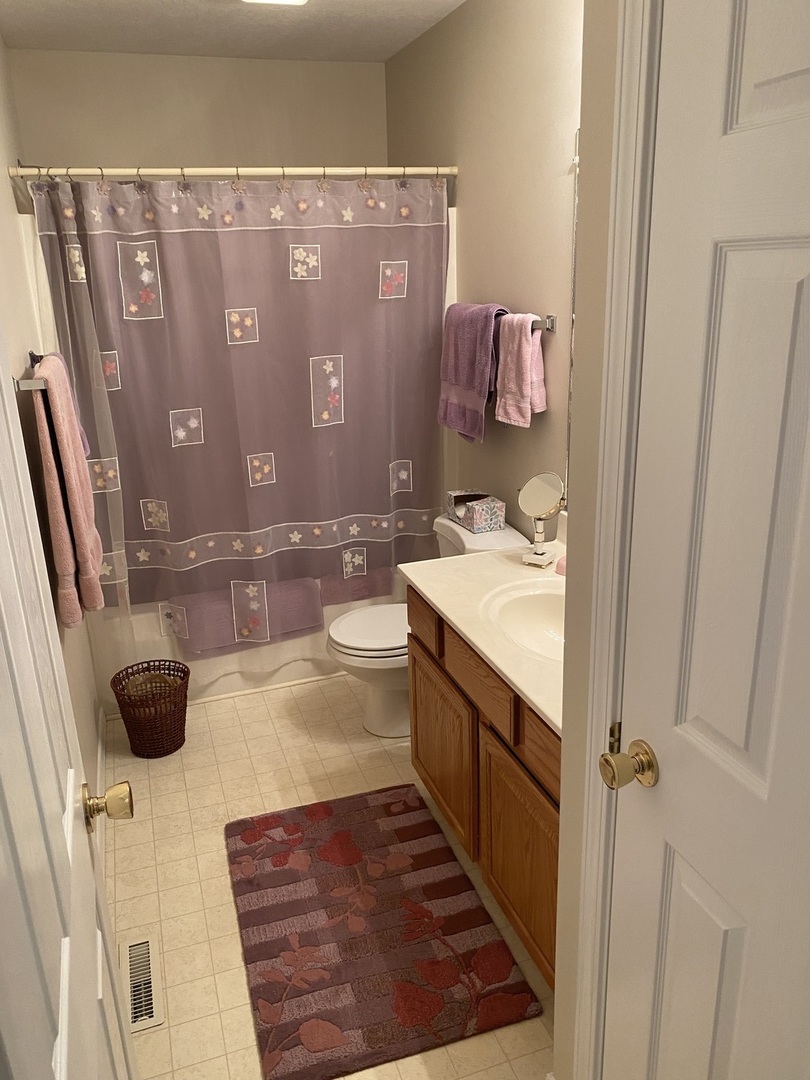 19 Crystal Court Property Photo 8