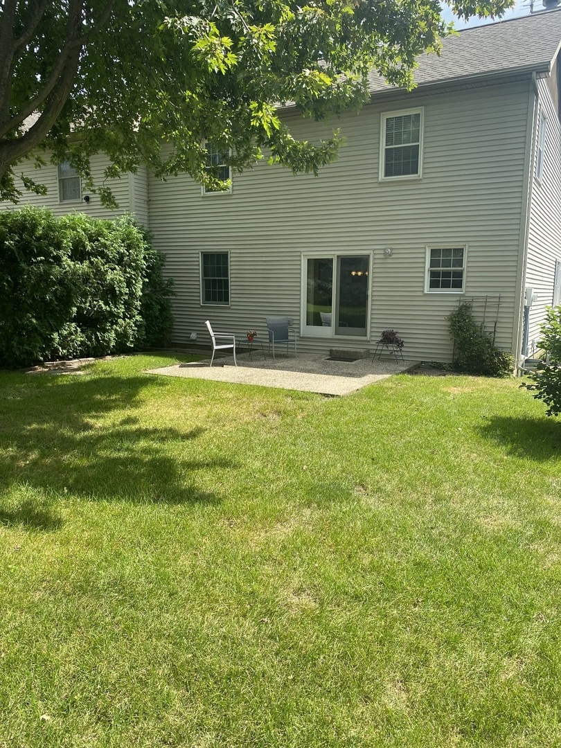 19 Crystal Court Property Photo 12