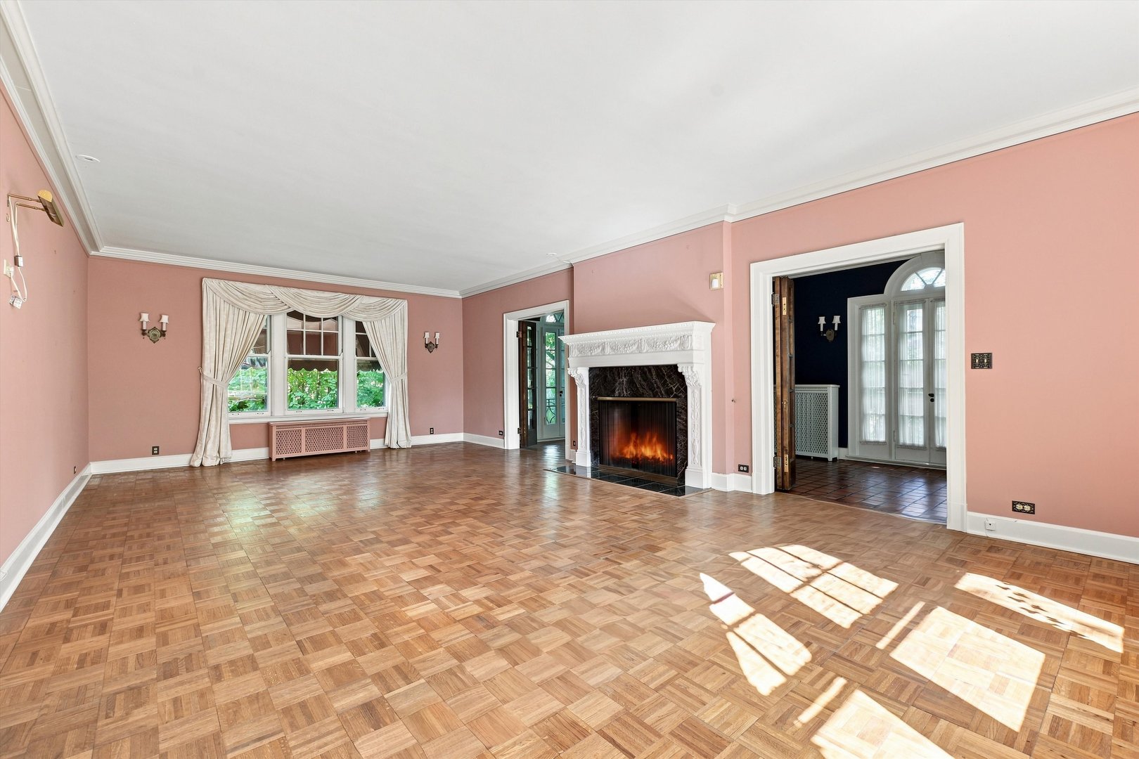 432 N Ashland Avenue Property Photo 9