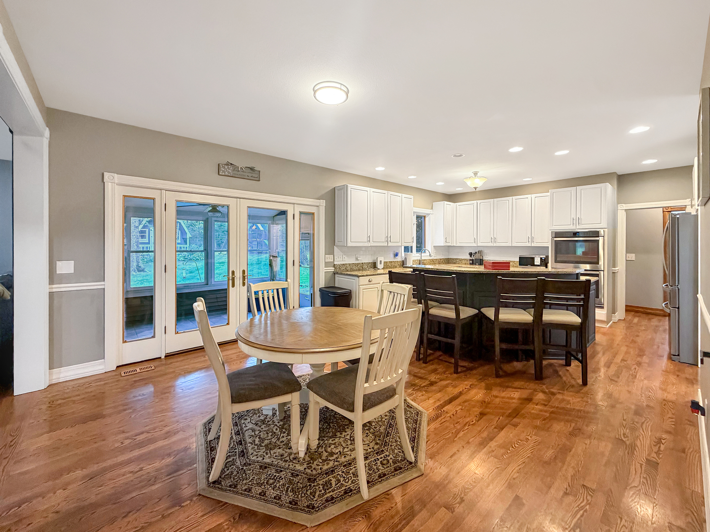 1677 Barberry Circle Property Photo 10