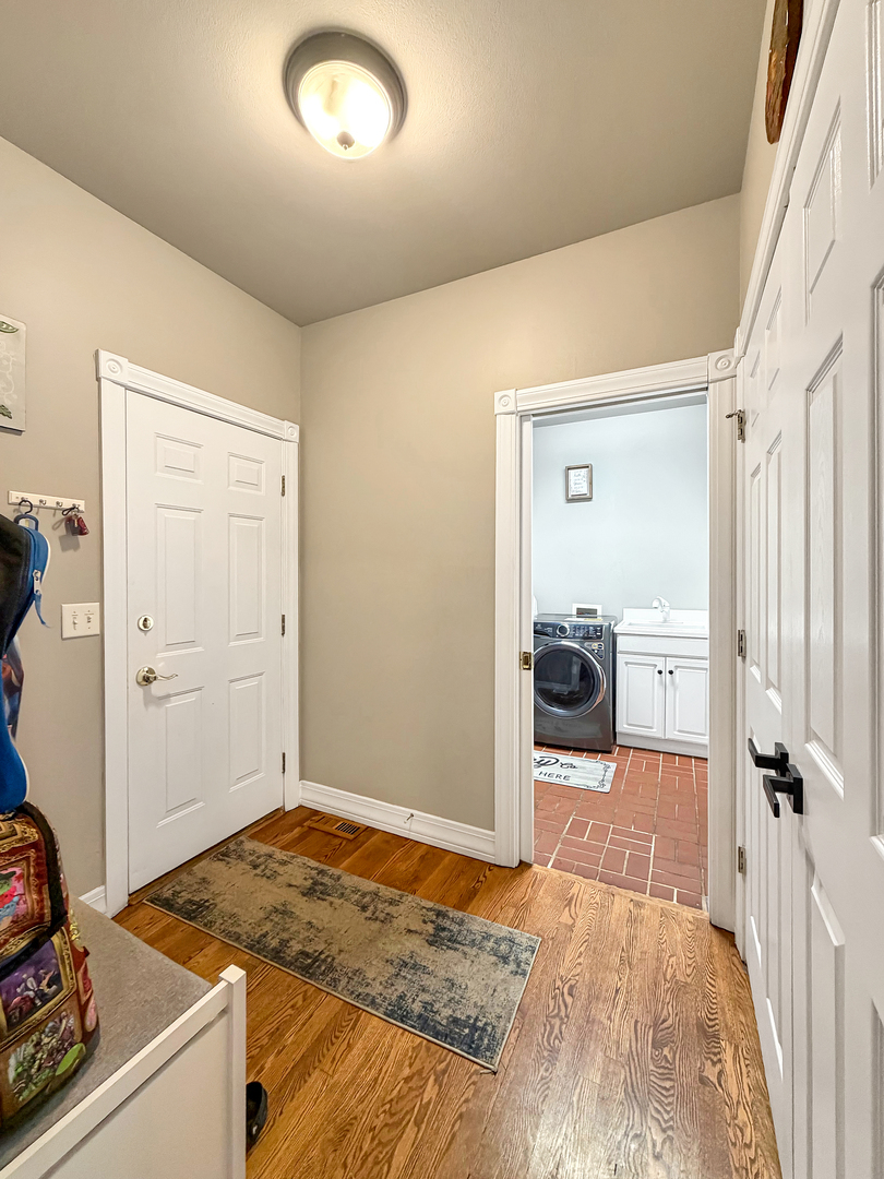 1677 Barberry Circle Property Photo 24