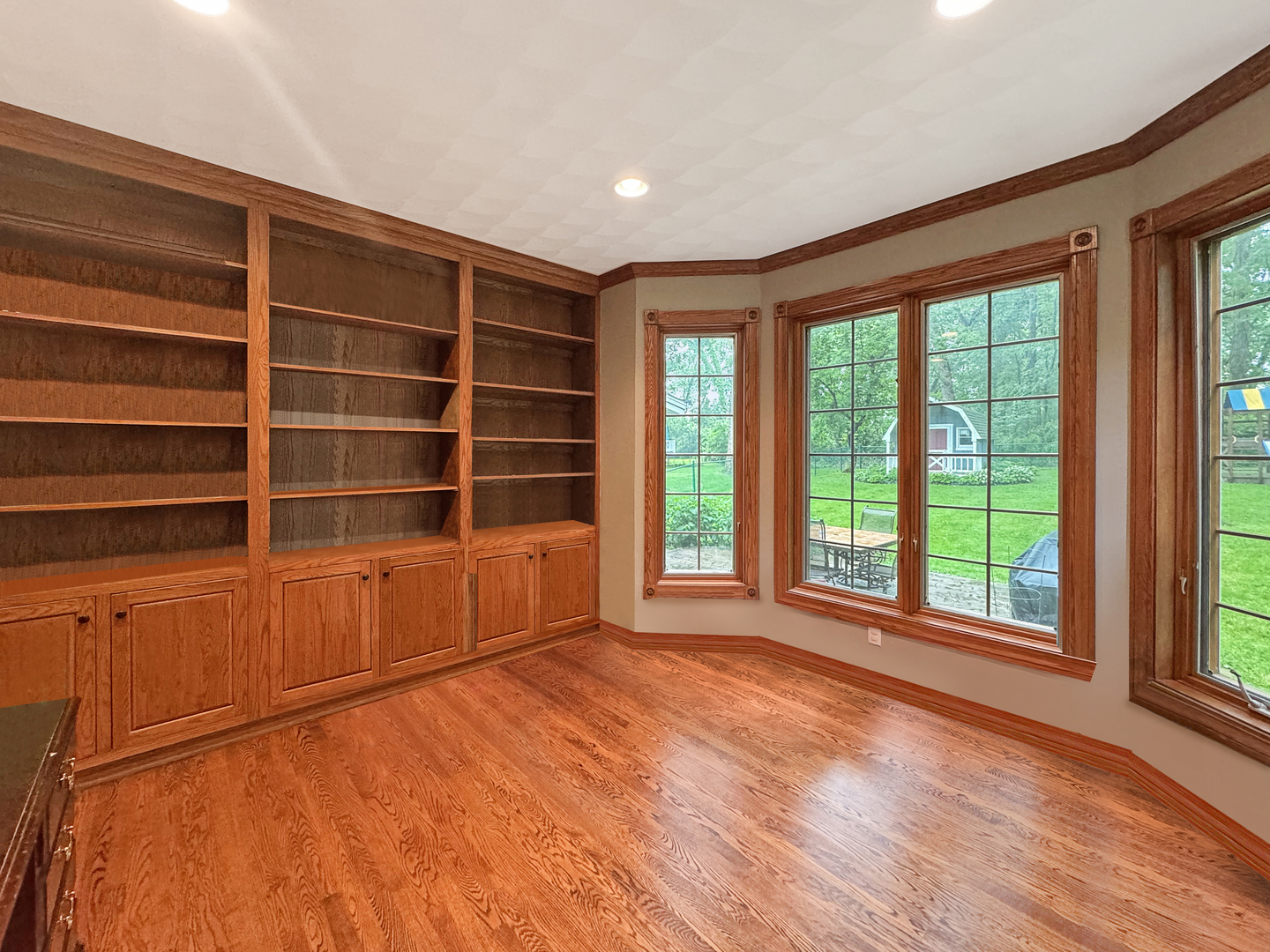 1677 Barberry Circle Property Photo 27