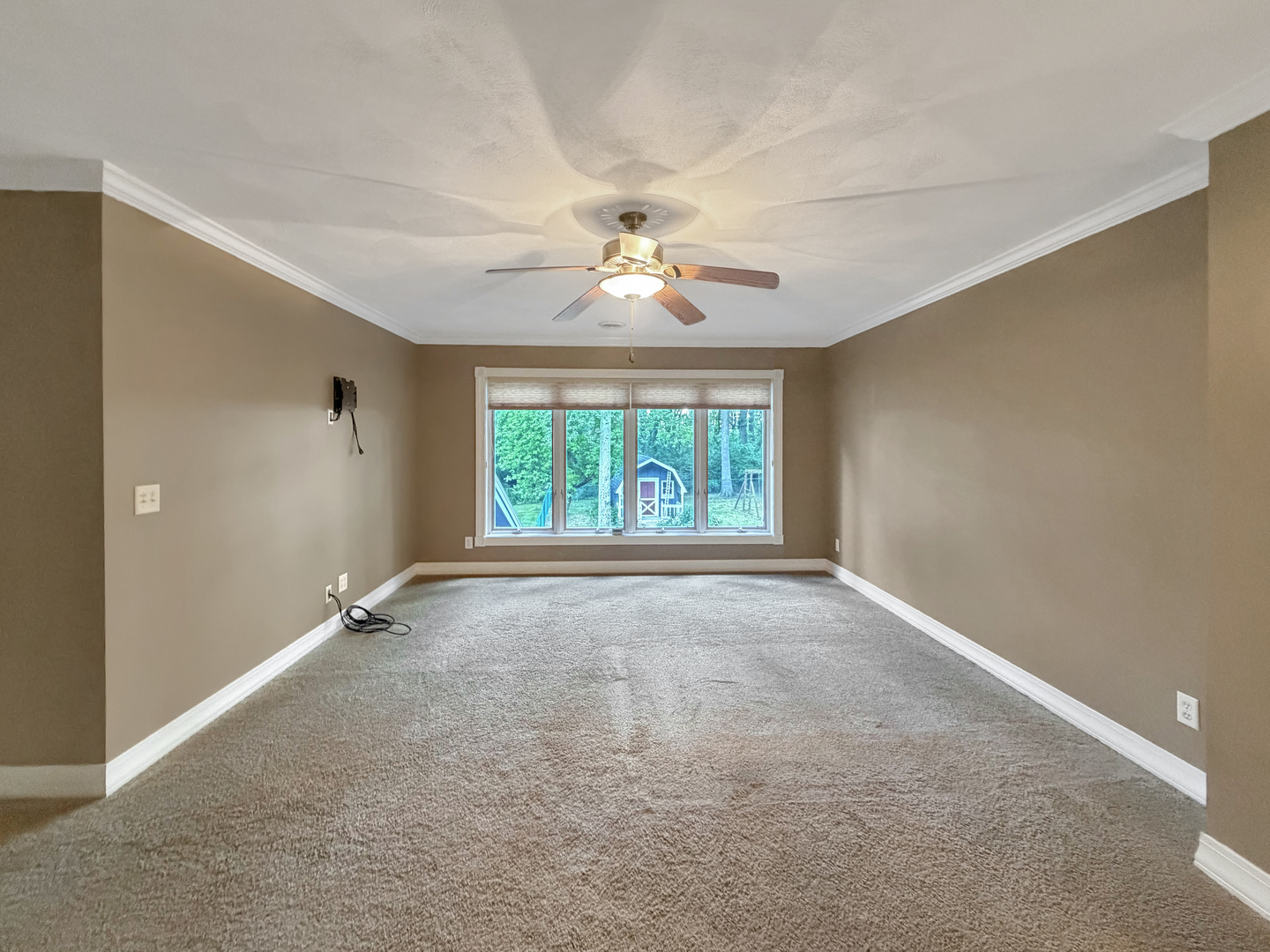 1677 Barberry Circle Property Photo 29