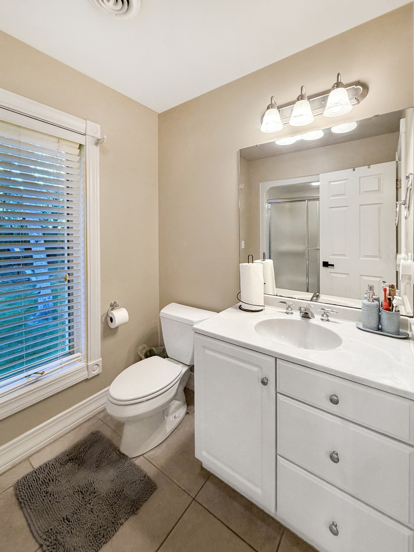 1677 Barberry Circle Property Photo 33