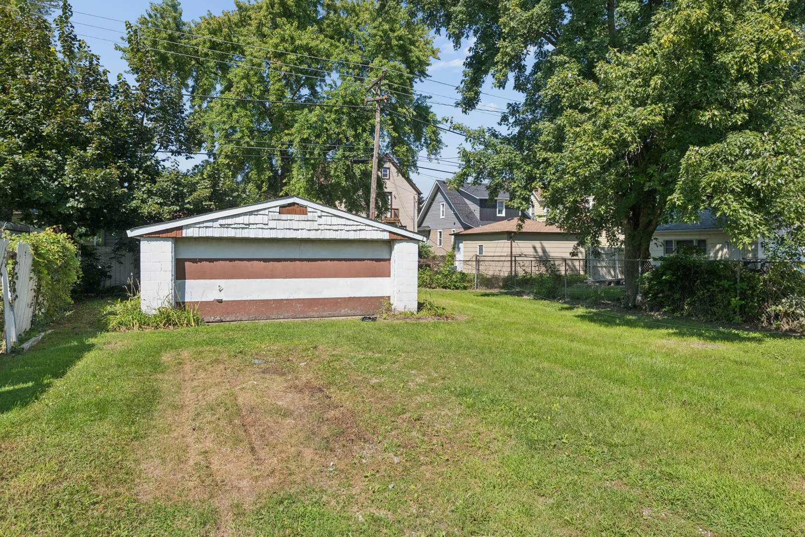 412 S 9th Avenue Property Photo 11