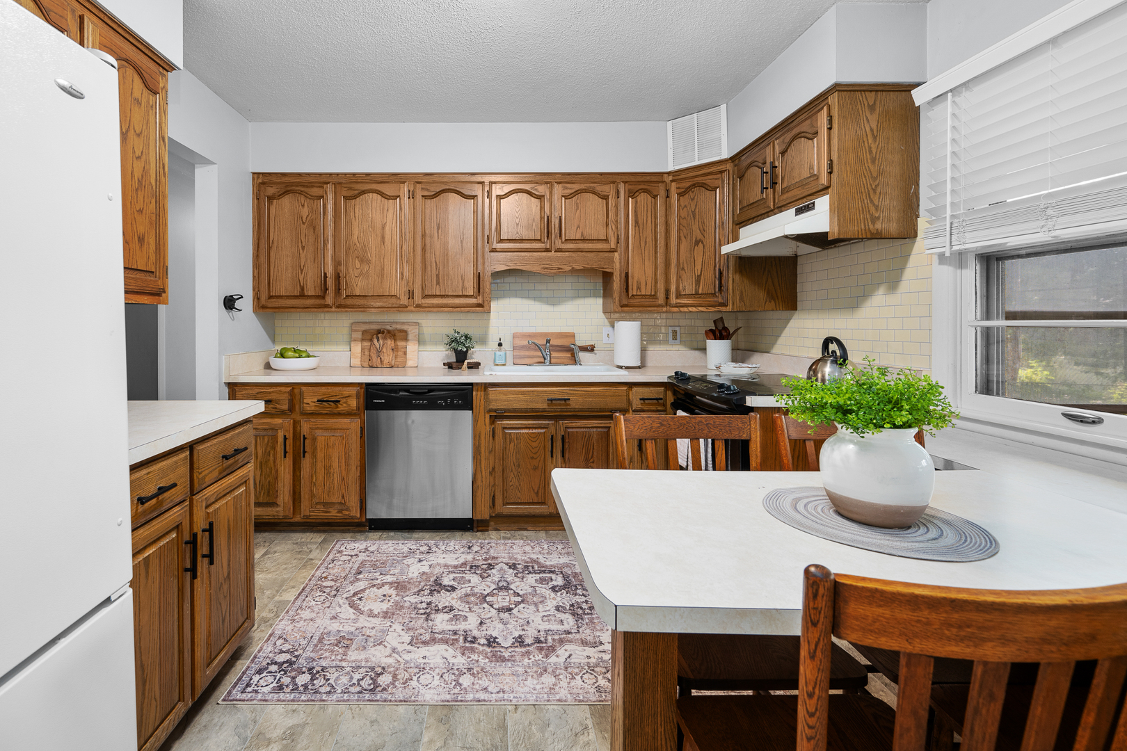 1730 Fairmeadow Drive Property Photo 18