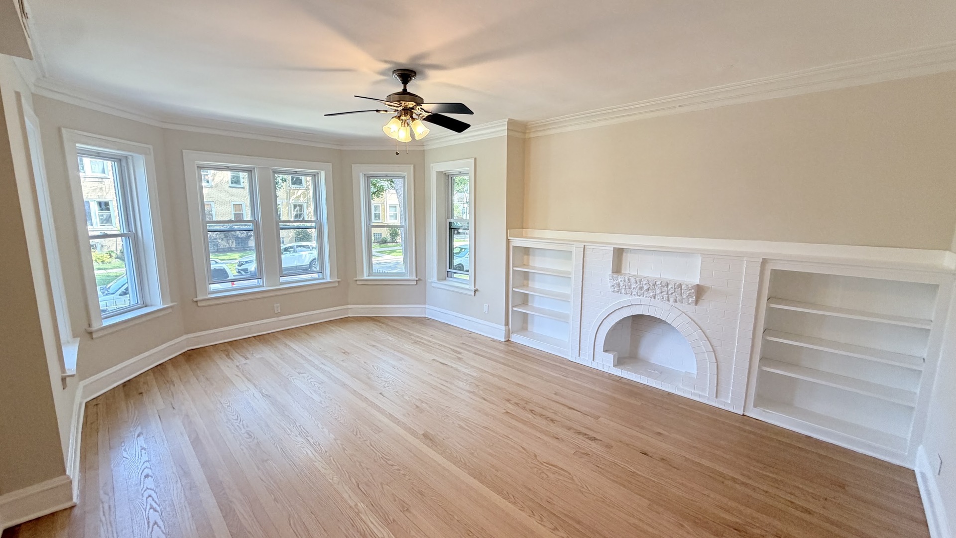 5706 N Maplewood Avenue 2 Property Photo 6