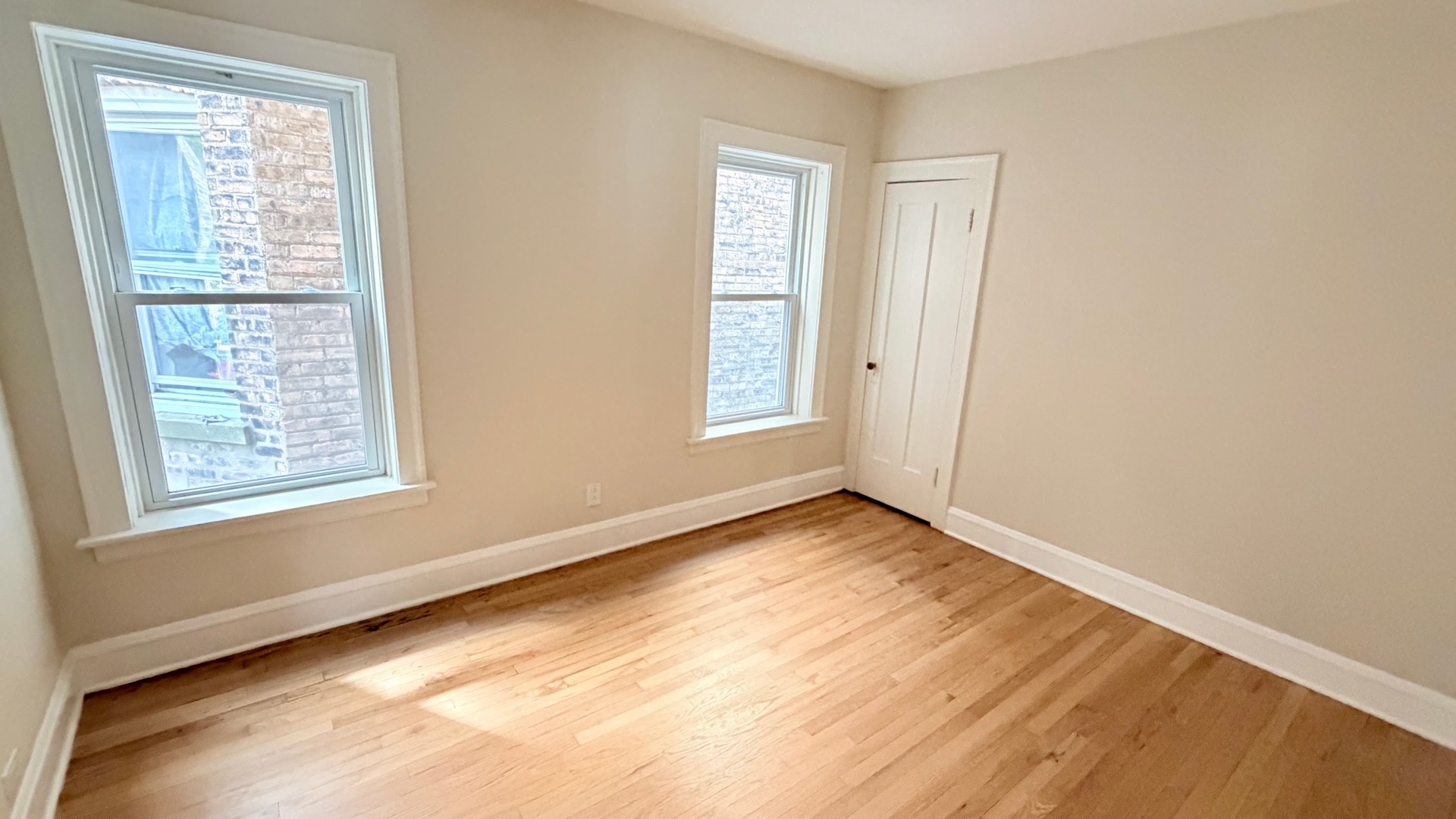 5706 N Maplewood Avenue 2 Property Photo 10