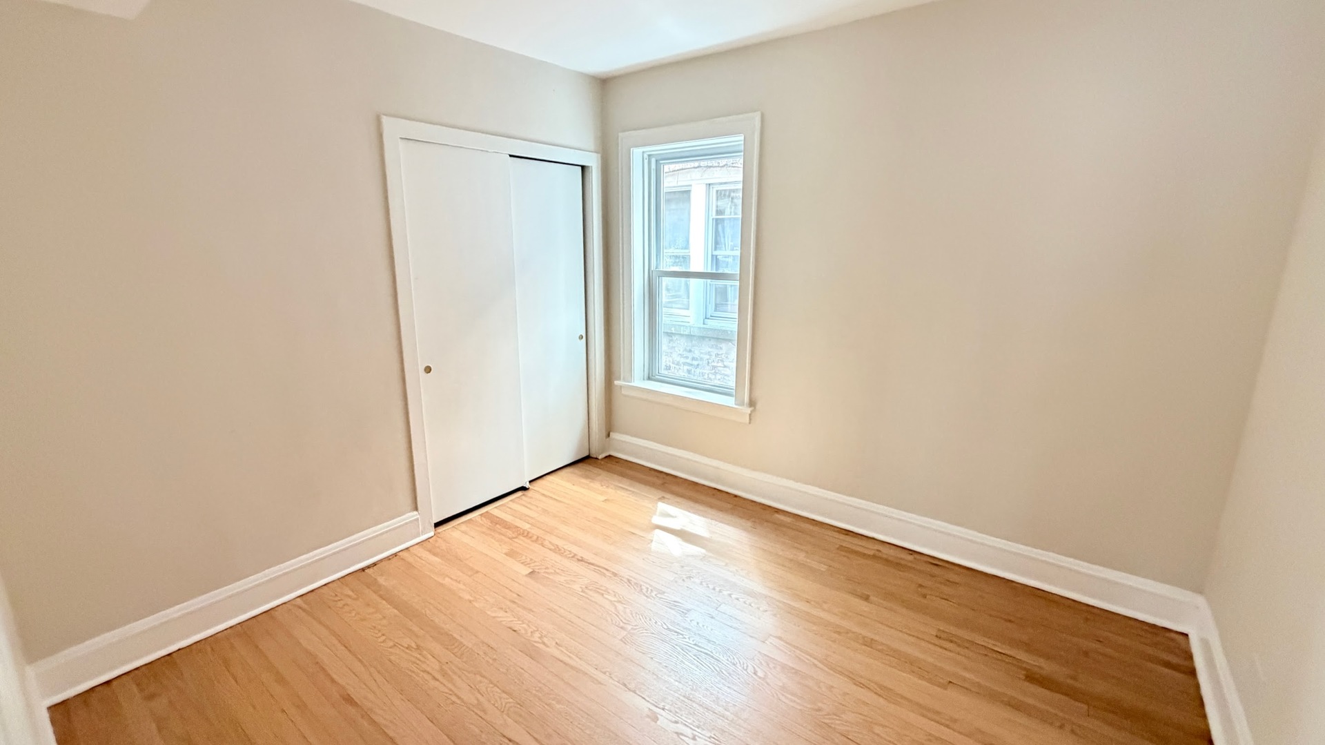 5706 N Maplewood Avenue 2 Property Photo 11