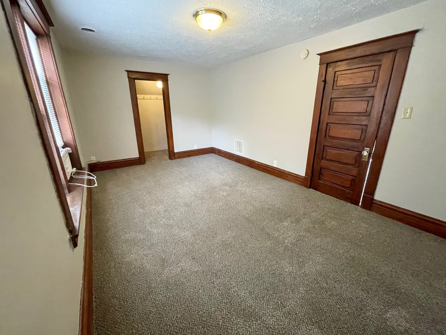 321 N Main Street 3 Property Photo 10