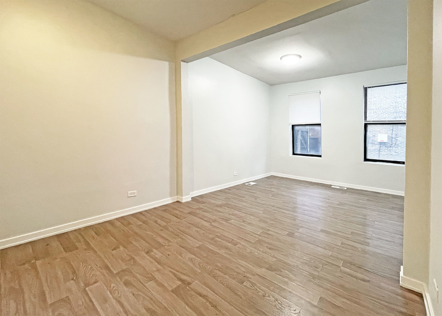 1414 N Noble Street Ch1 Property Photo 2