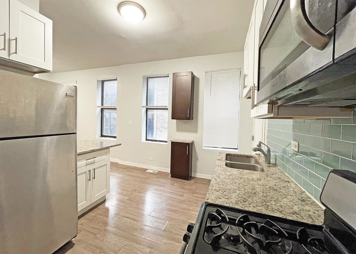 1414 N Noble Street Ch1 Property Photo 5
