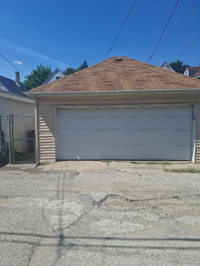 4319 S Talman Avenue Property Photo 3