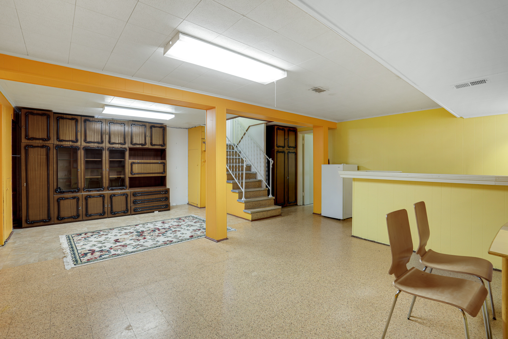 5253 Davis Street Property Photo 13