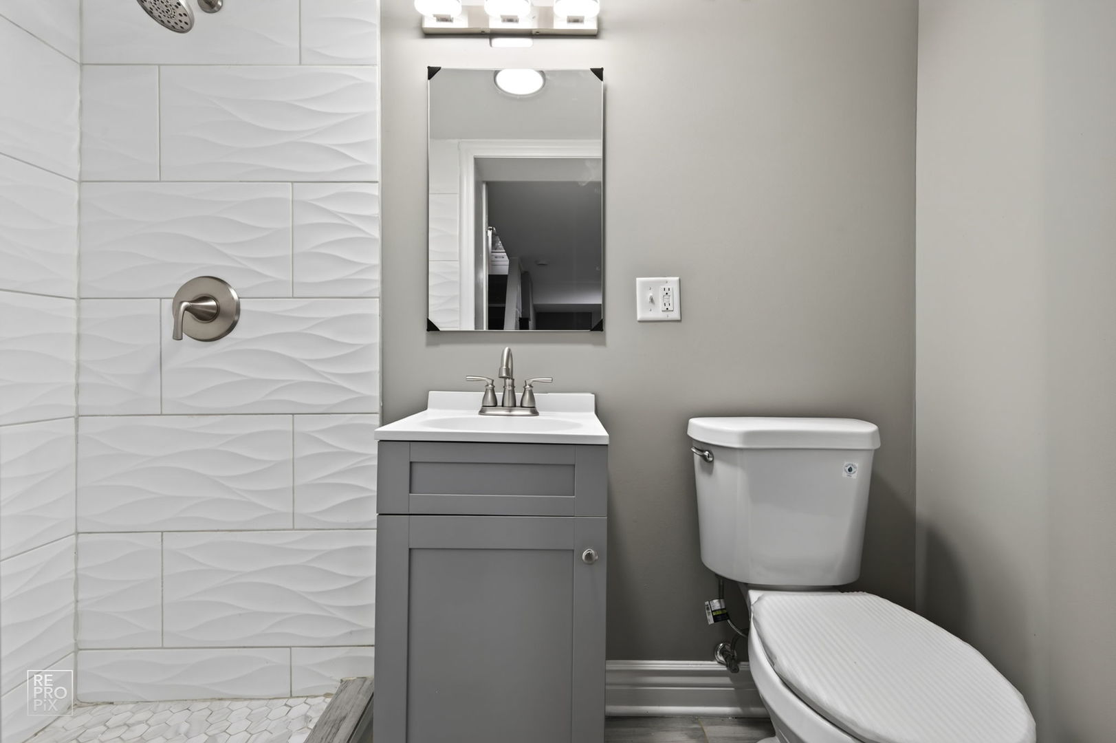 10639 S Forest Avenue Property Photo 18